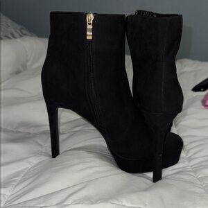 Shoe Dazzle Black Heeled Boots with Gold Zipper